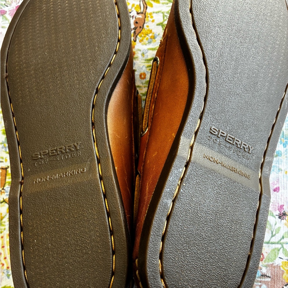 Sperry Classic Men's Brown Leather Boat Shoes - Picture 5 of 7